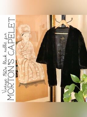 Vintage 1960s Morton’s Black Rabbit Fur Capelet